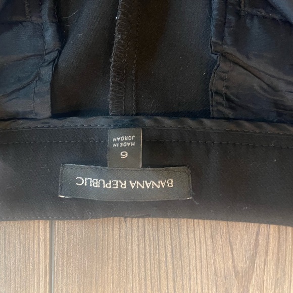 Black dress shorts - Picture 3 of 4